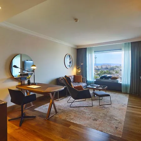 Hilton Frankfurt Centre Hotel 5*