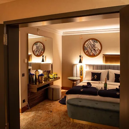 Hotel Hilton Frankfurt Centre 5*