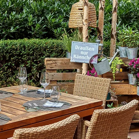 Hilton Frankfurt Centre Hotel