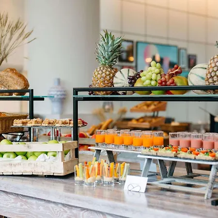 Hilton Frankfurt Centre Hotel 5*