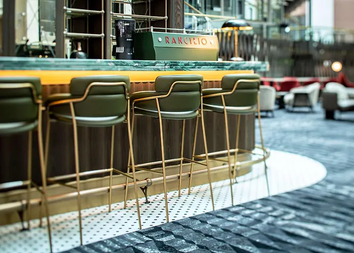 Hilton Frankfurt Centre 5*