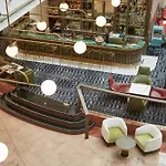 Hotel Hilton Frankfurt Centre 5*
