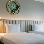 Hotel Hilton Frankfurt Centre 5*