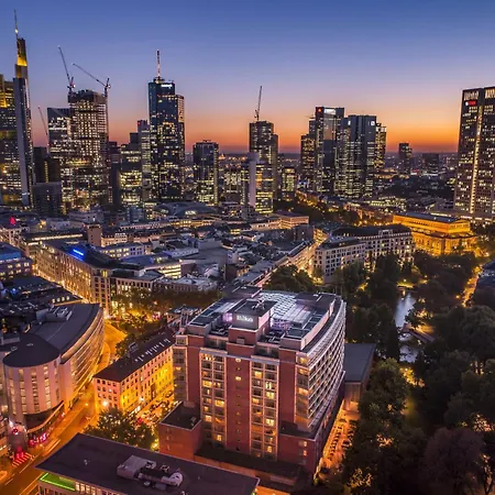 Hilton Frankfurt Centre 5* Frankfurt am Main