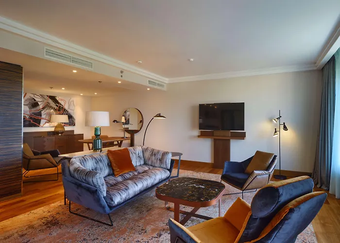 Hilton Frankfurt Centre Отель