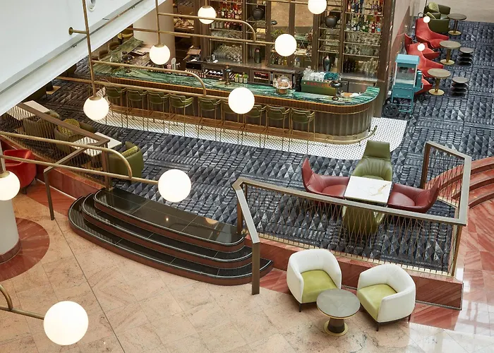 Otel Hilton Frankfurt Centre 5*