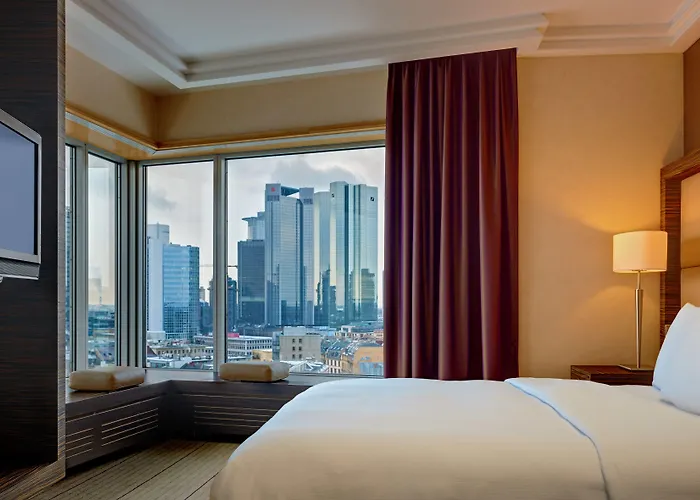 Hotel Hilton Frankfurt Centre 5*