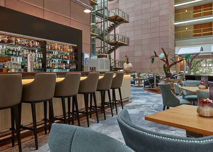 Hilton Frankfurt Centre Отель 5*