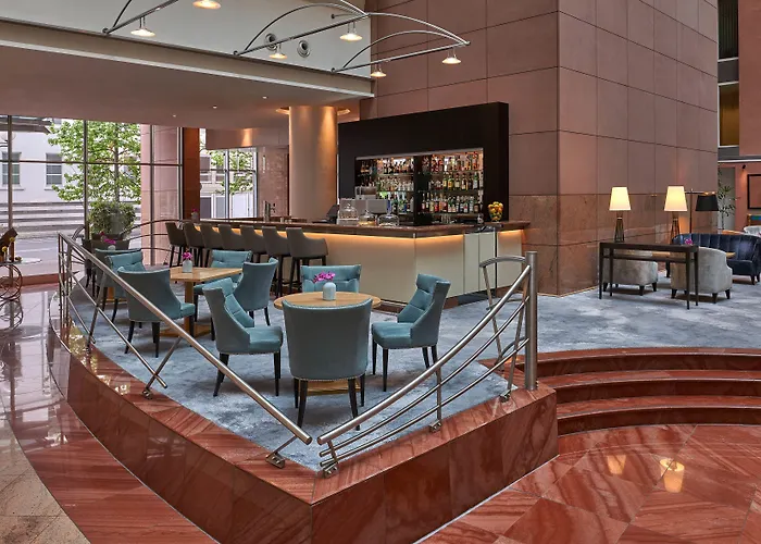 Hilton Frankfurt Centre Otel