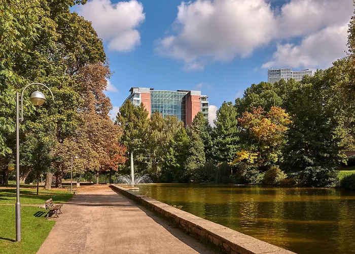 Отель Hilton Frankfurt Centre