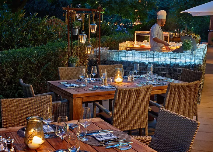 Hilton Frankfurt Centre Отель 5*