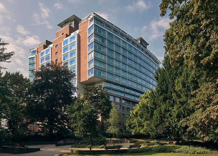 Hilton Frankfurt Centre 5*