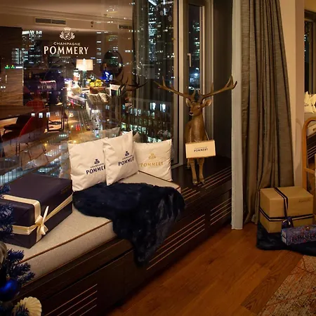 Hilton Frankfurt Centre 5* フランクフルト