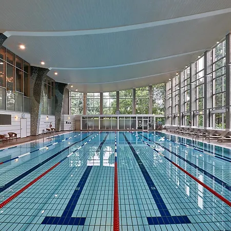 ホテル Hilton Frankfurt Centre 5*