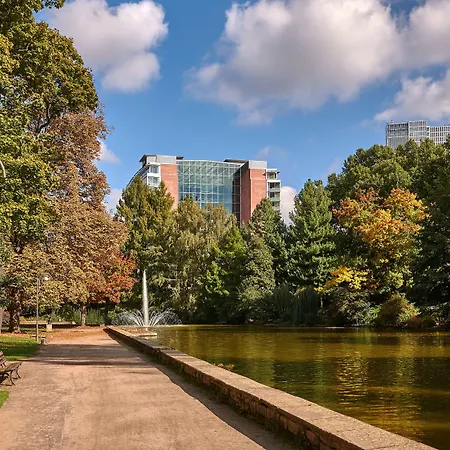 호텔 힐튼 시티 센터